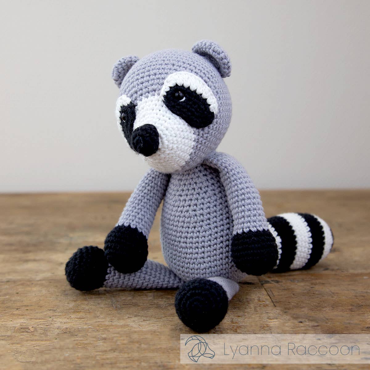 DIY Häkelset - Lyanna Waschbär